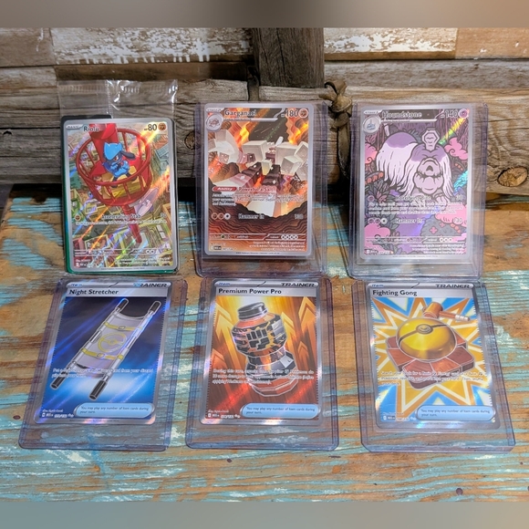 Mega Evolution Promo Riolu/Rare Bundle Pokemon Cards - Picture 1 of 13